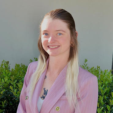 Autumn_Norwood_-_Corporate_Trainer_370x370