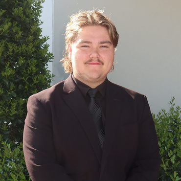 Robert_Raynor_-_Corporate_Trainer__370x370